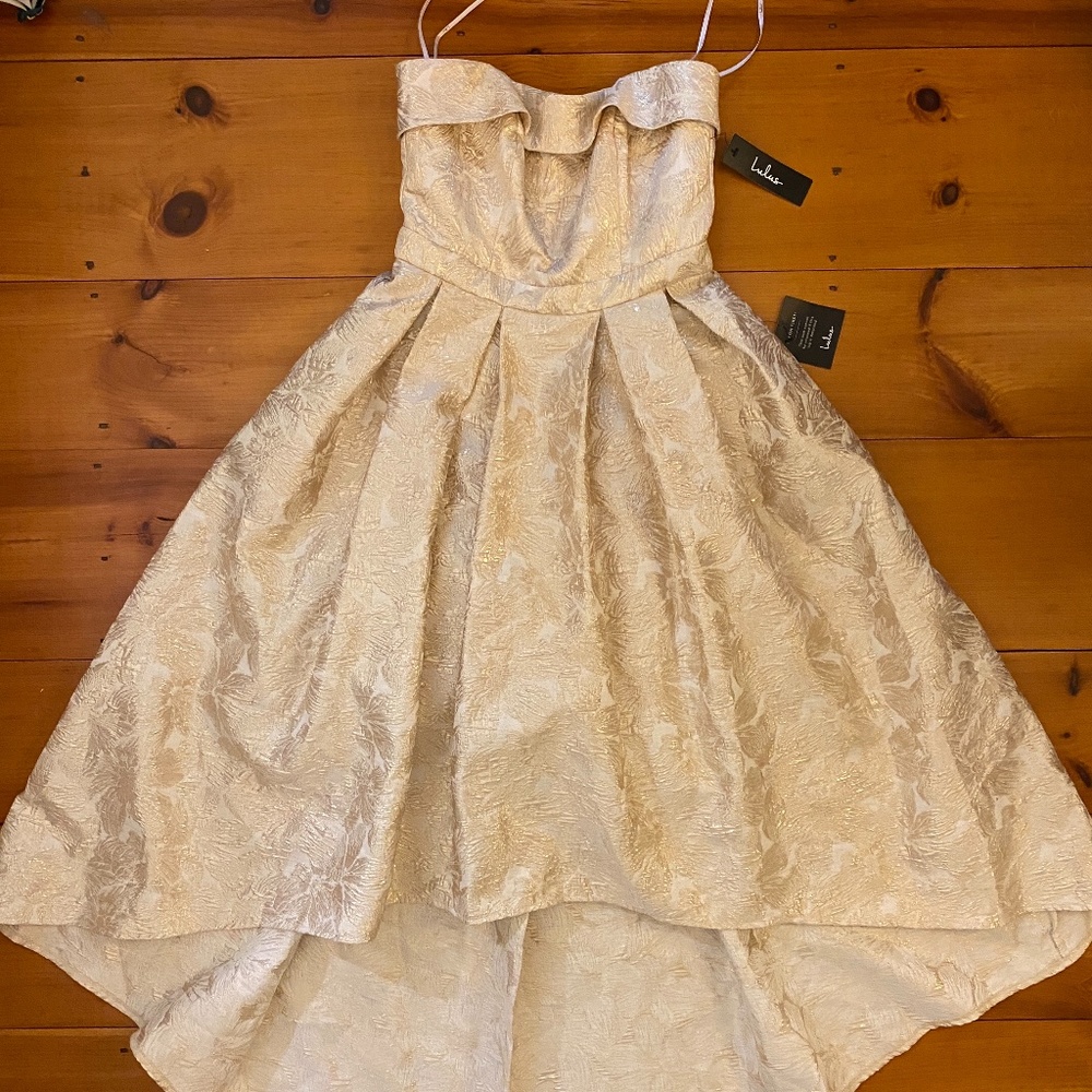 NWT Lulus strapless gold prom dress
